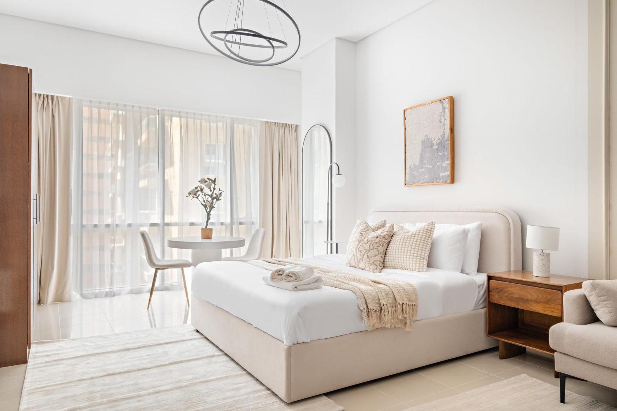 Silkhaus Modern Near Silicon Mall Dubai